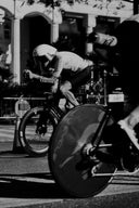 Apports nutritionnels sur Ironman : comprendre et optimiser son équilibre énergétique.